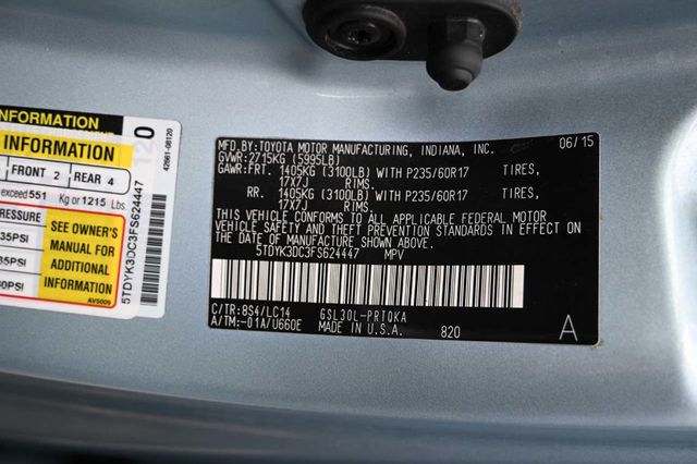 2015 Toyota Sienna XLE Mobility Handicap Van - 22964766 - 34