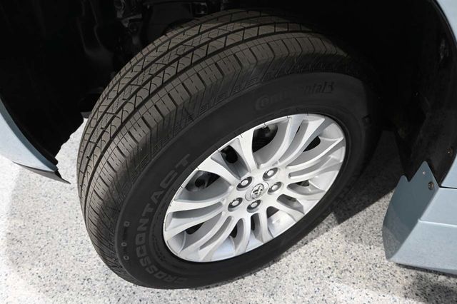 2015 Toyota Sienna XLE Mobility Handicap Van - 23007966 - 10