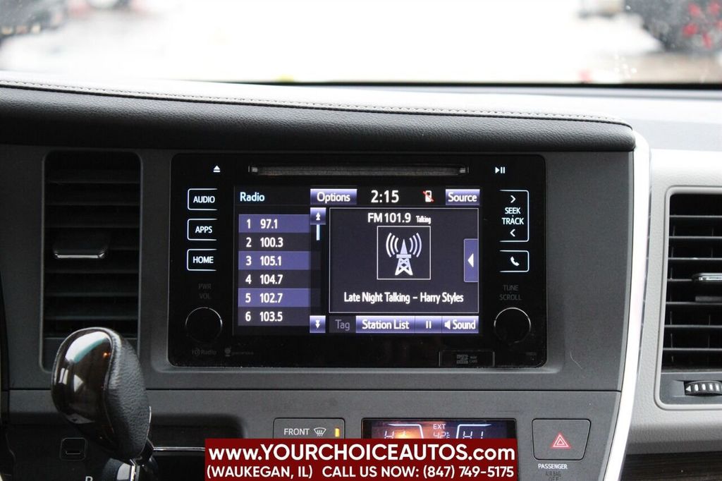 2015 Toyota Sienna XLE Premium 8 Passenger 4dr Mini Van - 22261984 - 23