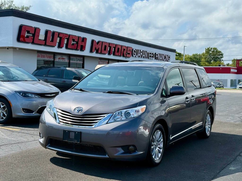 2015 Toyota Sienna