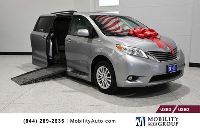2015 Toyota Sienna - 5TDYK3DC7FS562065