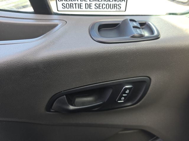 2015 Toyota Tacoma 2WD Access Cab I4 AT - 23042256 - 17
