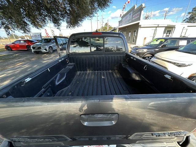 2015 Toyota Tacoma 2WD Double Cab V6 AT PreRunner - 22961573 - 21