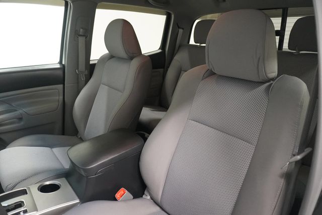 2015 Toyota Tacoma 2WD Double Cab V6 AT PreRunner - 22947544 - 10