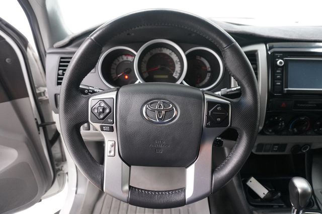 2015 Toyota Tacoma 2WD Double Cab V6 AT PreRunner - 22947544 - 14