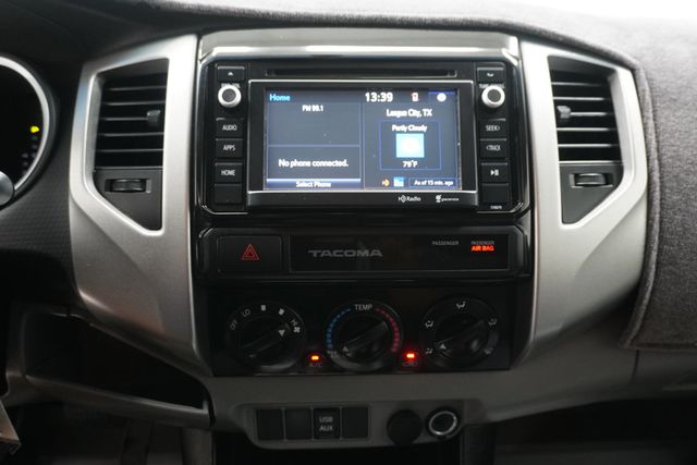 2015 Toyota Tacoma 2WD Double Cab V6 AT PreRunner - 22947544 - 17