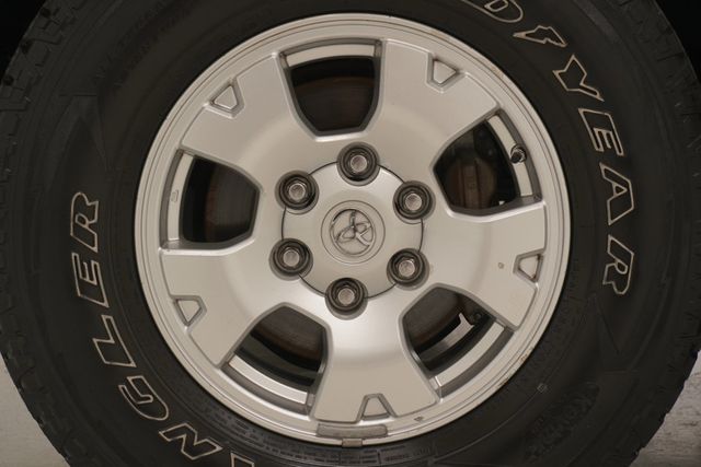 2015 Toyota Tacoma 2WD Double Cab V6 AT PreRunner - 22947544 - 22