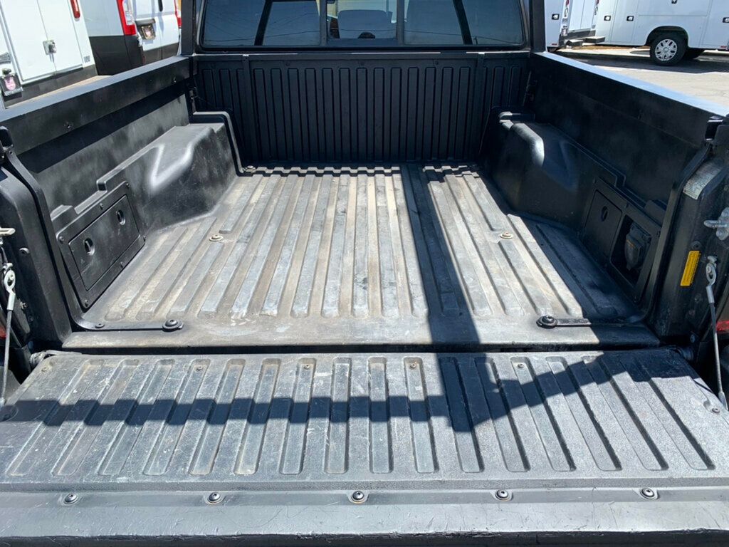 2015 Toyota Tacoma 2WD Double Cab V6 AT PreRunner - 23028203 - 4