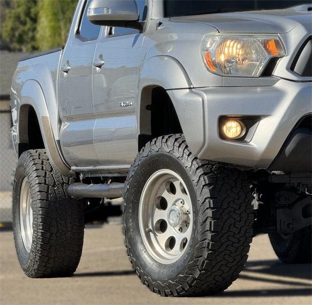 2015 Toyota Tacoma 2WD Double Cab V6 AT PreRunner - 22335809 - 2