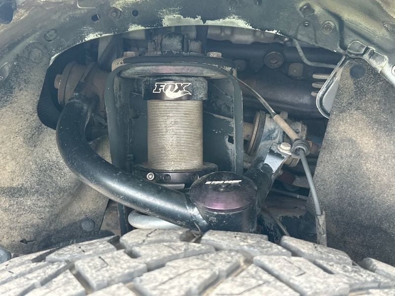 2015 Toyota Tacoma 4WD Double Cab LB V6 AT - 22979178 - 11