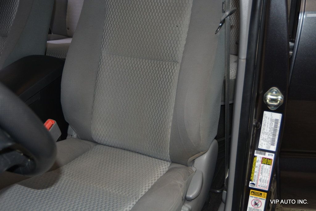 2015 Toyota Tacoma 4WD Double Cab LB V6 AT - 22975358 - 14