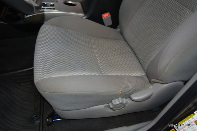 2015 Toyota Tacoma 4WD Double Cab LB V6 AT - 22975358 - 16