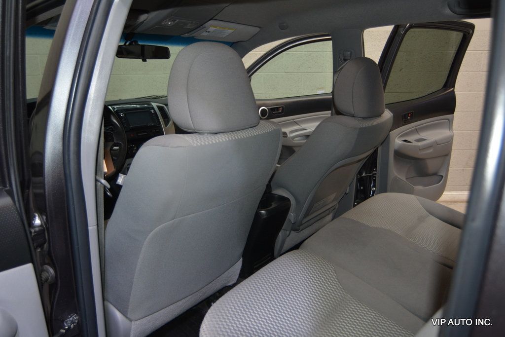 2015 Toyota Tacoma 4WD Double Cab LB V6 AT - 22975358 - 21