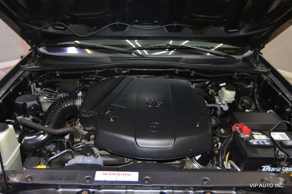 2015 Toyota Tacoma 4WD Double Cab LB V6 AT - 22975358 - 32