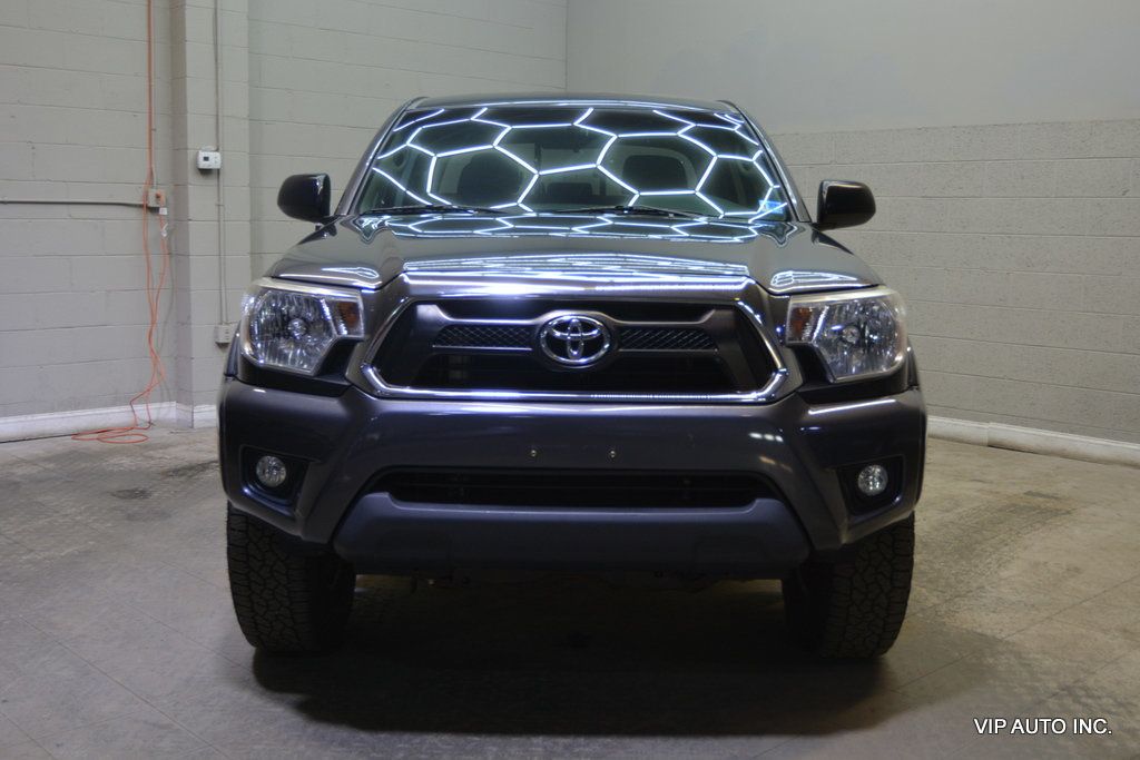 2015 Toyota Tacoma 4WD Double Cab LB V6 AT - 22975358 - 34