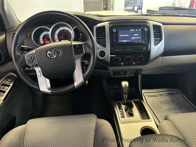 2015 Toyota Tacoma 4WD Double Cab V6 AT  - 22494332 - 10