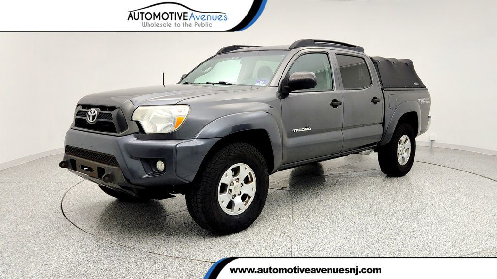 2015 Toyota Tacoma 4WD Double Cab V6 AT - 22970664 | Video 1