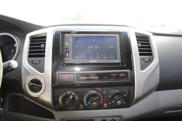 2015 Toyota Tacoma 4WD Double Cab V6 AT TRD Pro - 23001246 - 6