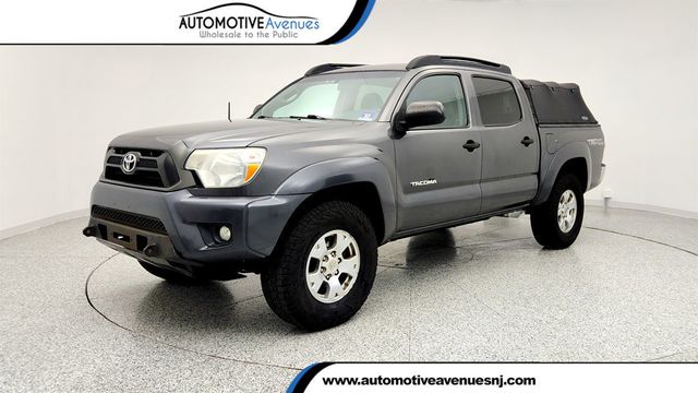 2015 Toyota Tacoma 4WD Double Cab V6 AT with Entune Audio Plus - 22970664 - 0