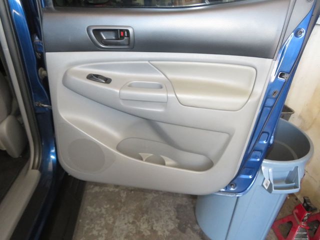 2015 Toyota Tacoma 4X4 1OWNER 52 SERVICE RECORDS EXTRA CLEAN DOUBLECAB TACOMA  - 22895917 - 27