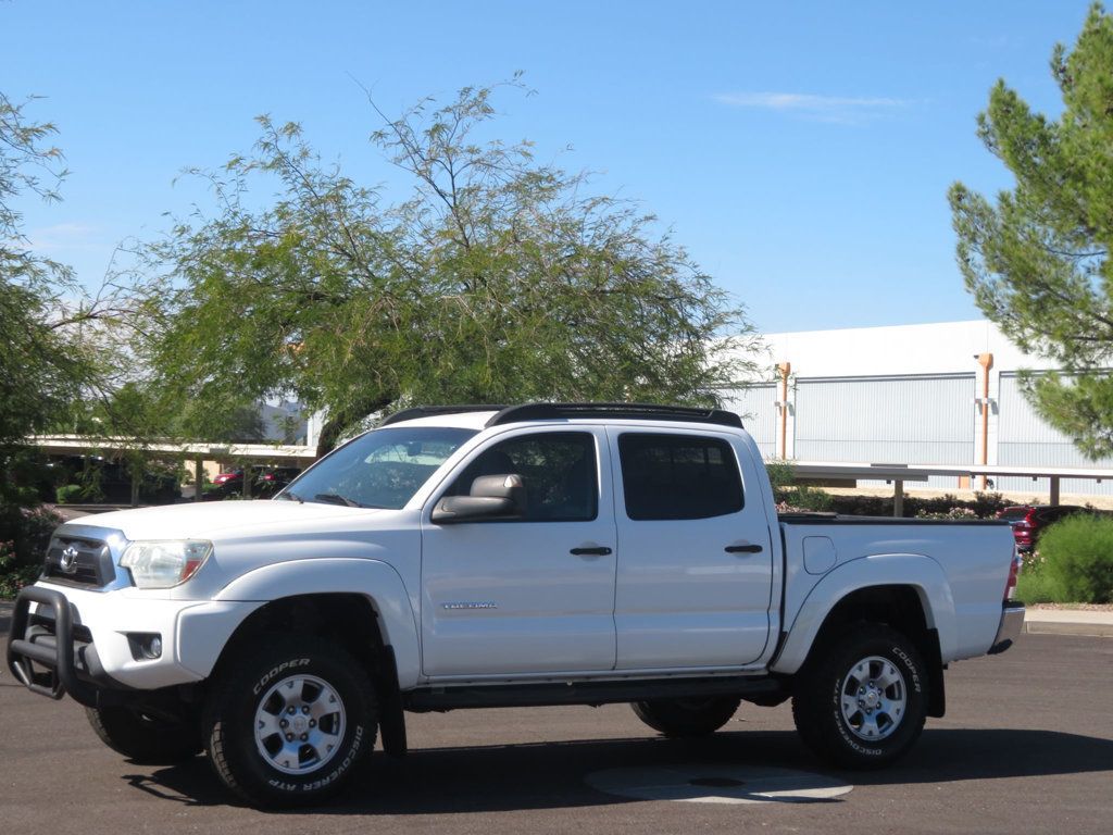 2015 Toyota Tacoma 4X4 DOUBLE CAB 6SPEED EXTRA CLEAN 2OWNER HARD TO FIND - 22935968 - 0