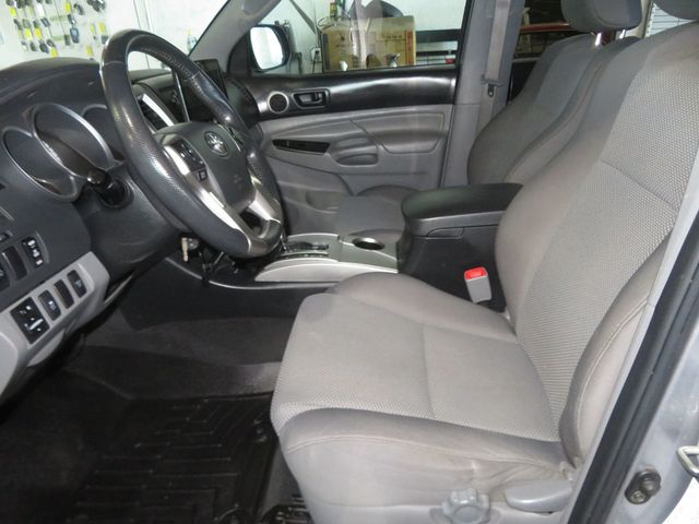 2015 Toyota Tacoma 4x4 TRD SPORT LOW MILES EXTAR CLEAN OVERSISED TIRES TACOMA V6  - 23031215 - 19