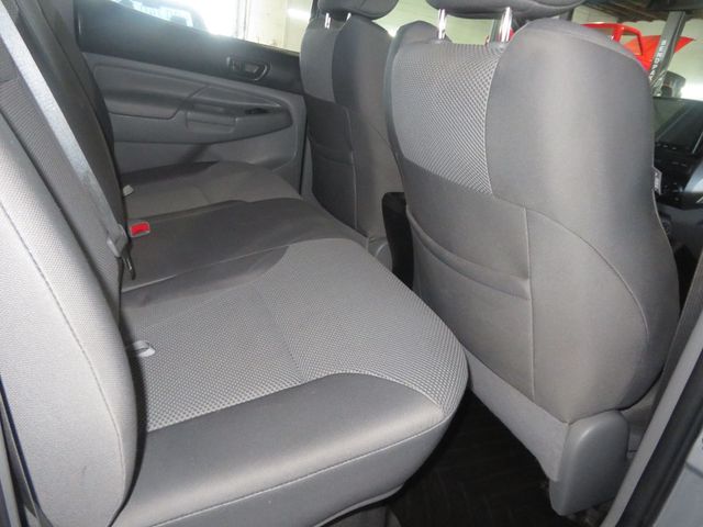 2015 Toyota Tacoma 4x4 TRD SPORT LOW MILES EXTAR CLEAN OVERSISED TIRES TACOMA V6  - 23031215 - 32