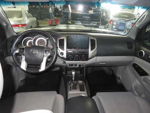 2015 Toyota Tacoma 4x4 TRD SPORT LOW MILES EXTAR CLEAN OVERSISED TIRES TACOMA V6  - 23031215 - 41