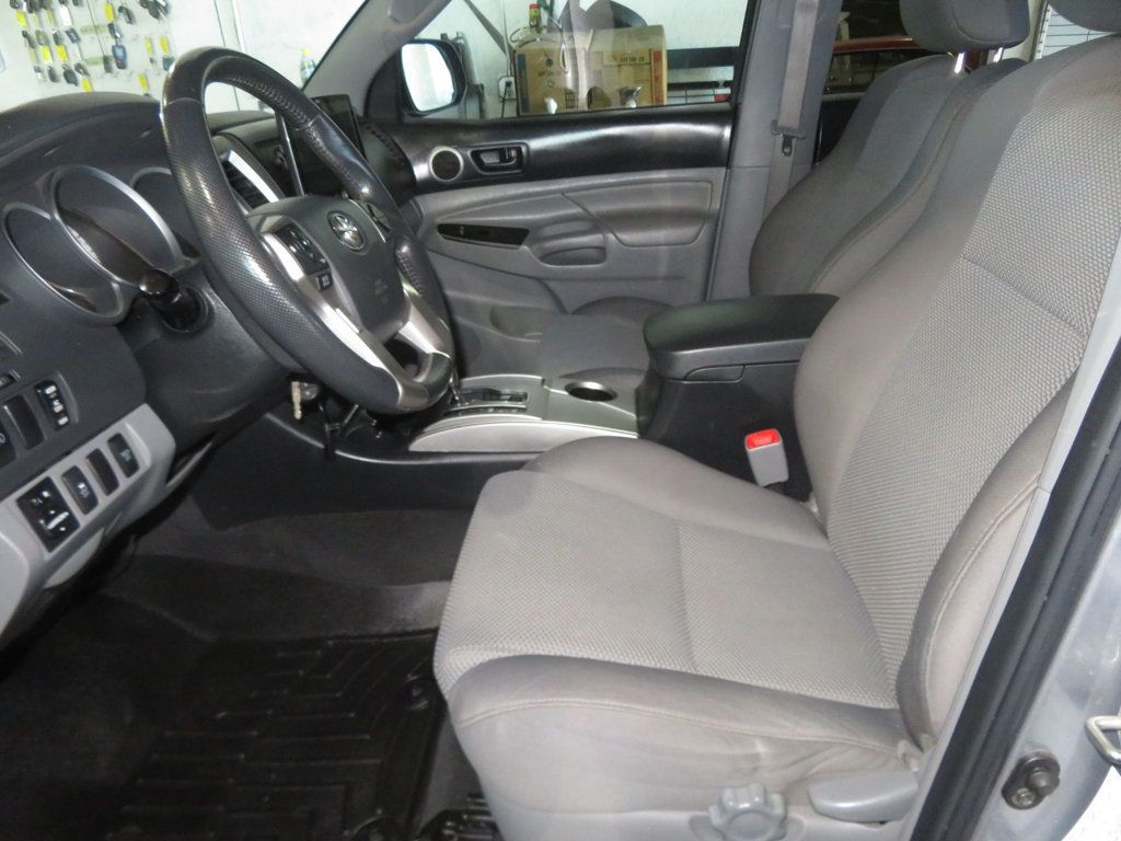 2015 Toyota Tacoma 4x4 TRD SPORT LOW MILES EXTRA CLEAN OVERSISED TIRES TACOMA V6  - 23031215 - 19