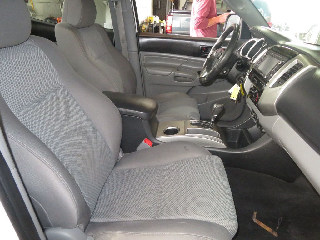 2015 Toyota Tacoma DOUBLECAB LONGBED EXTRA CLEAN 4X4 4X SERVICE RECORDS 4X4 TACOMA - 22947582 - 32