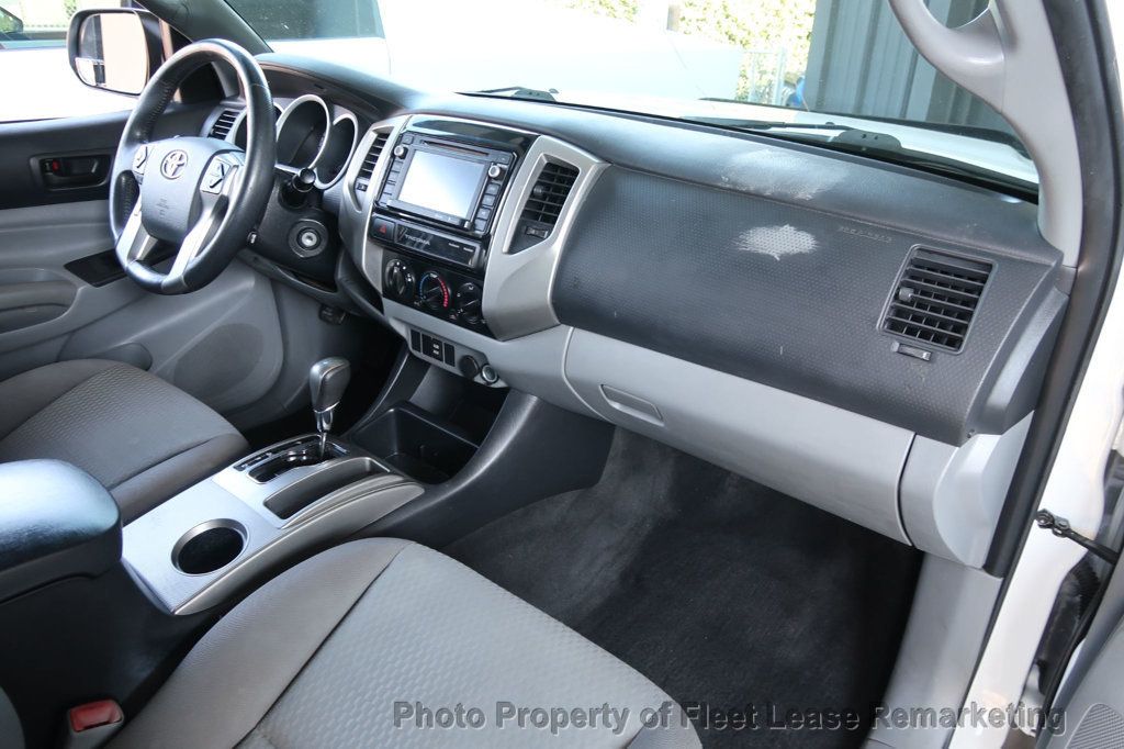 2015 Toyota Tacoma Tacoma 2WD Prerunner Double Cab - 22784800 - 23