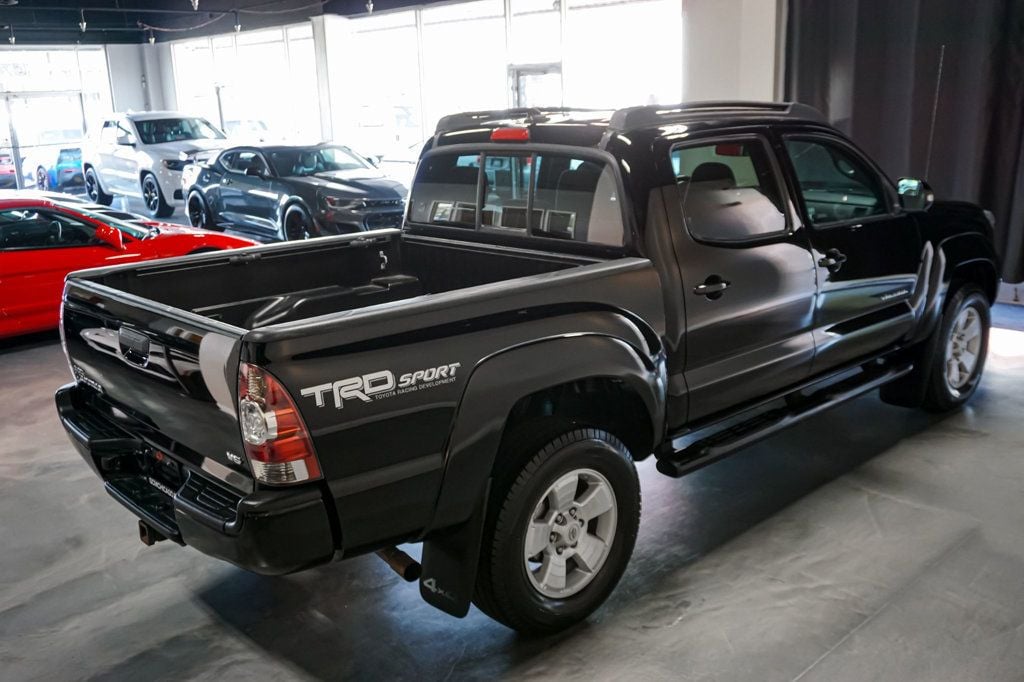 2015 Toyota Tacoma TRD Sport 4x4 V6 photo 30