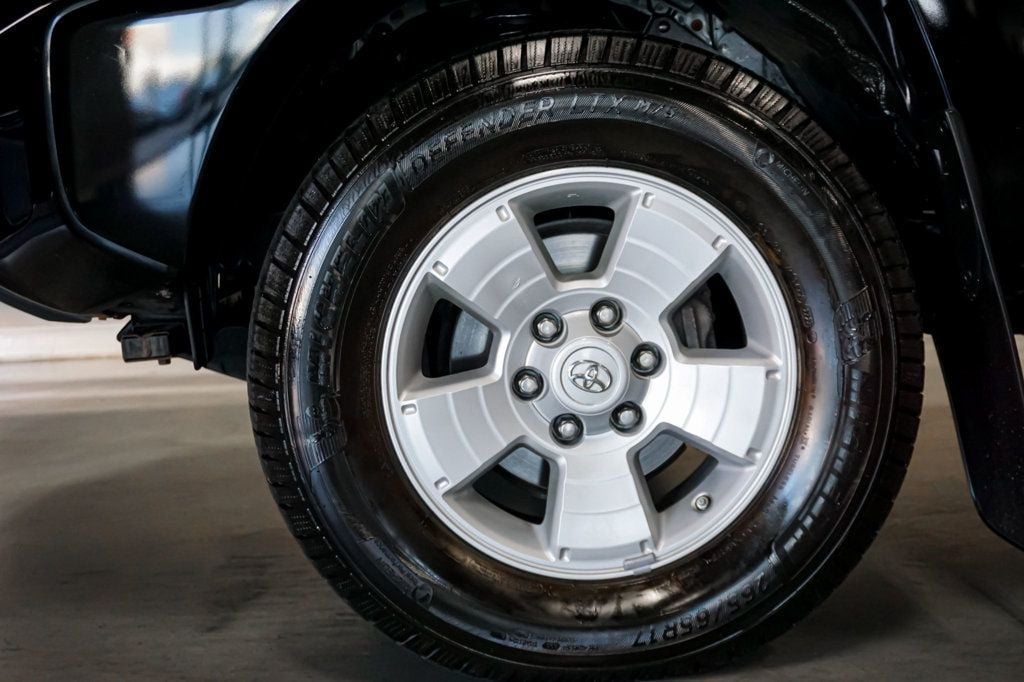 2015 Toyota Tacoma TRD Sport 4x4 V6 photo 35