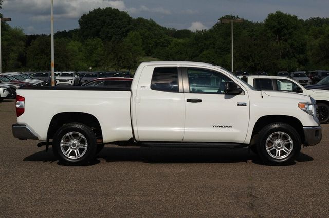 2015 Toyota Tundra 4WD SR5 DOUBLE CAB 5.7L V8  - 23034917 - 1