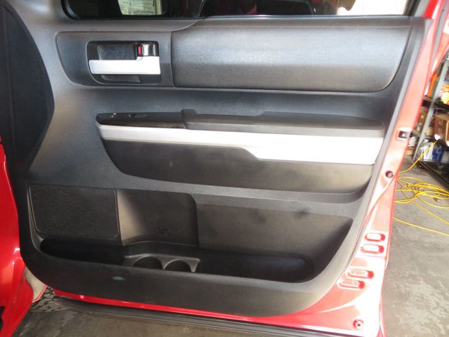 2015 Toyota Tundra 5.7 CREWMAX 4X4 EXTRA  CLEAN AZ TRUCK TUNDRA SR5 LOW MILES TRD - 22948157 - 29