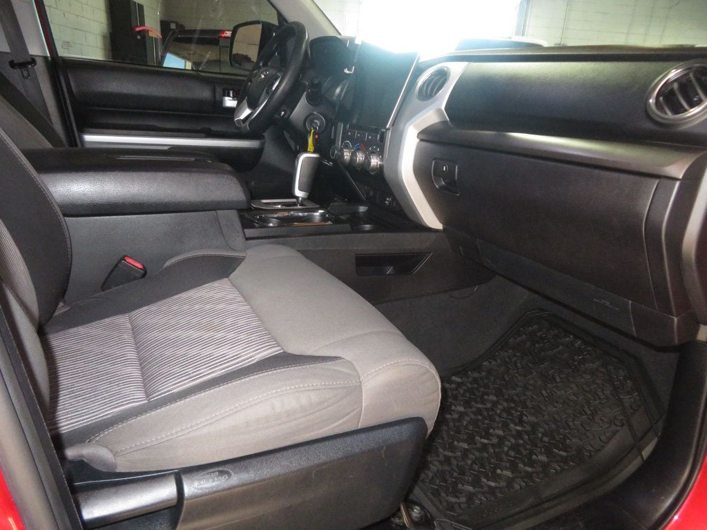 2015 Toyota Tundra 5.7 CREWMAX 4X4 EXTRA  CLEAN AZ TRUCK TUNDRA SR5 LOW MILES TRD - 22948157 - 32