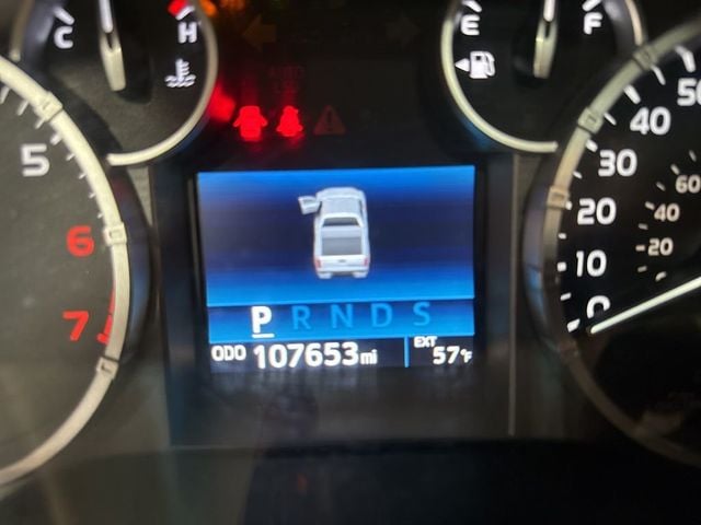 2015 Toyota Tundra CrewMax 5.7L FFV V8 6-Spd AT 1794 (Natl) - 22985829 - 16