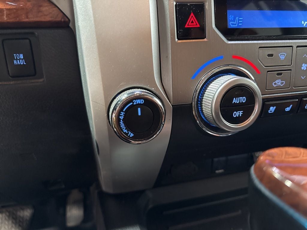 2015 Toyota Tundra CrewMax 5.7L FFV V8 6-Spd AT 1794 (Natl) - 22985829 - 24