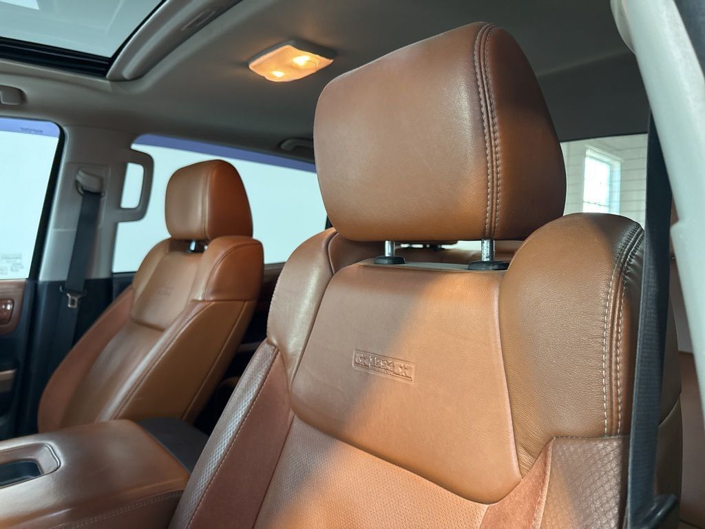 2015 Toyota Tundra CrewMax 5.7L FFV V8 6-Spd AT 1794 (Natl) - 22985829 - 34