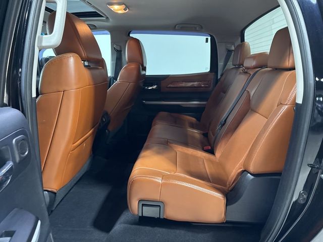 2015 Toyota Tundra CrewMax 5.7L FFV V8 6-Spd AT 1794 (Natl) - 22985829 - 39