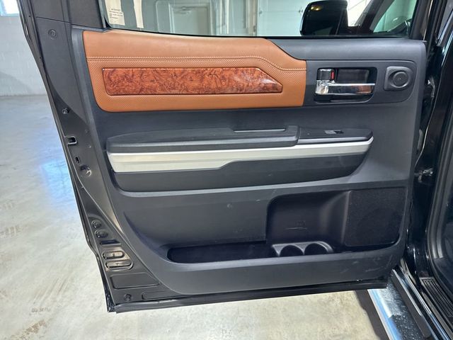 2015 Toyota Tundra CrewMax 5.7L FFV V8 6-Spd AT 1794 (Natl) - 22985829 - 42