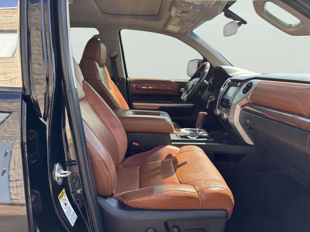 2015 Toyota Tundra CrewMax 5.7L FFV V8 6-Spd AT 1794 (Natl) - 23006123 - 19