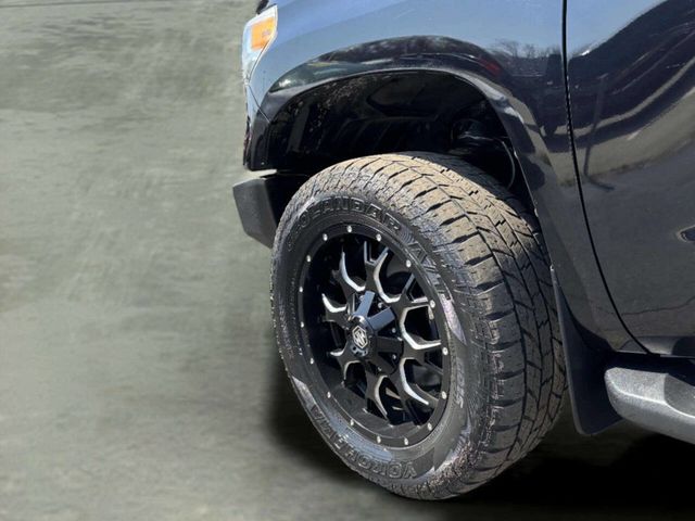 2015 Toyota Tundra CrewMax 5.7L FFV V8 6-Spd AT 1794 (Natl) - 23006123 - 40