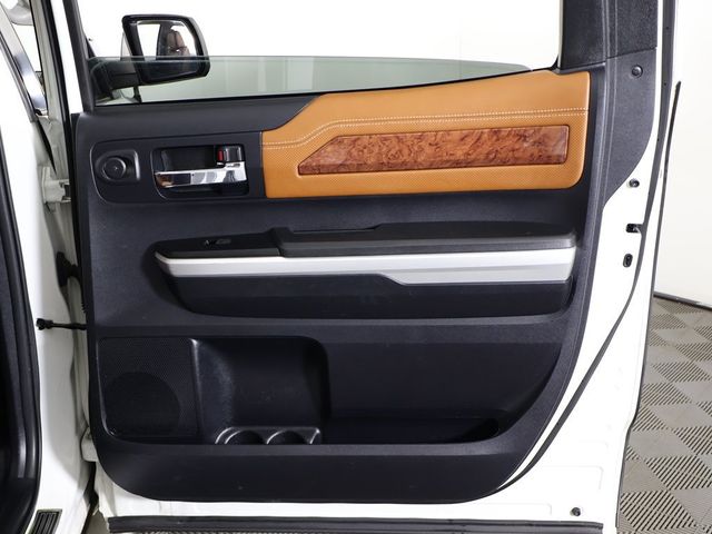 2015 Toyota Tundra CrewMax 5.7L FFV V8 6-Spd AT 1794 (Natl) - 22944303 - 27