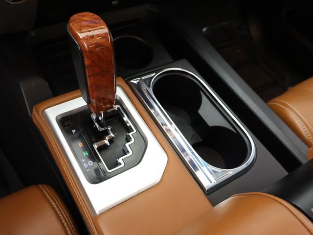 2015 Toyota Tundra CrewMax 5.7L FFV V8 6-Spd AT 1794 (Natl) - 22944303 - 53