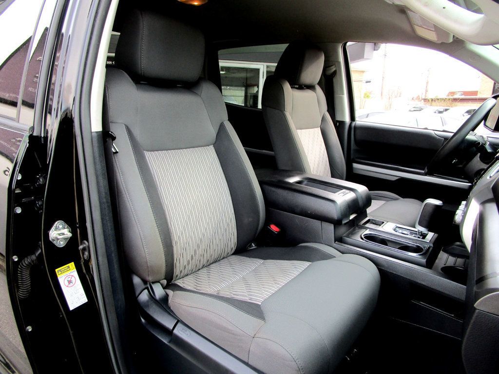 2015 Toyota Tundra CrewMax 5.7L FFV V8 6-Spd AT SR5 (Natl) - 23012656 - 14