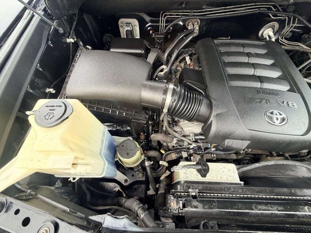2015 Toyota Tundra CrewMax 5.7L V8 6-Spd AT LTD (Natl) - 23037397 - 14