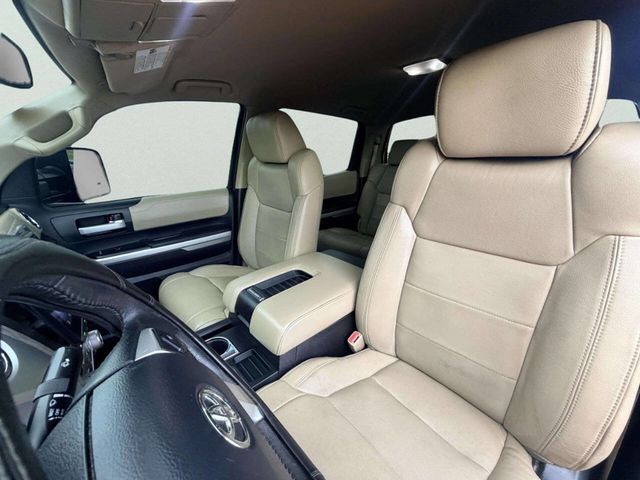 2015 Toyota Tundra CrewMax 5.7L V8 6-Spd AT LTD (Natl) - 23037397 - 18