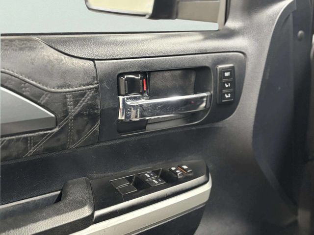 2015 Toyota Tundra CrewMax 5.7L V8 6-Spd AT Platinum (Natl) - 22978714 - 9