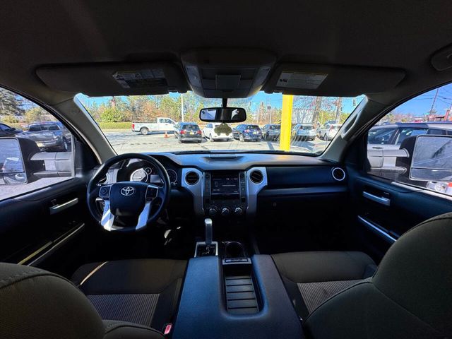 2015 Toyota Tundra CrewMax 5.7L V8 6-Spd AT SR5 (Natl) - 22962396 - 13